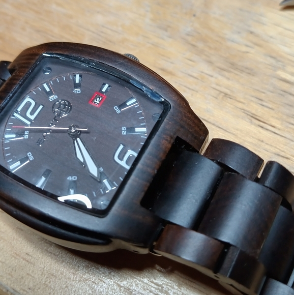 X Earth watch, Mens Sagano wood, Black face 43 X 54 mm 3 hand movement and - Picture 2 of 10